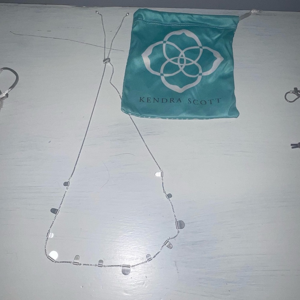 Kendra Scott Necklace
